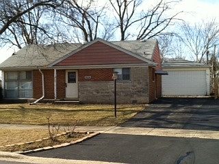1st image of 9006 N Oketo Ave