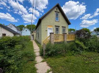 2939-39B N Pierce St, Milwaukee, WI 53212