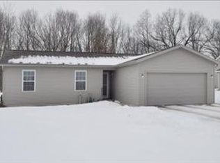 1314 Mia St, Plainwell, MI 49080