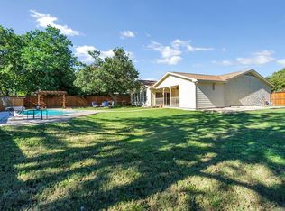 1404 High Meadow Cir, Garland, TX 75040