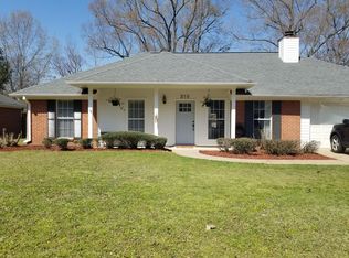 310 Brookwoods Dr, Ridgeland, MS 39157