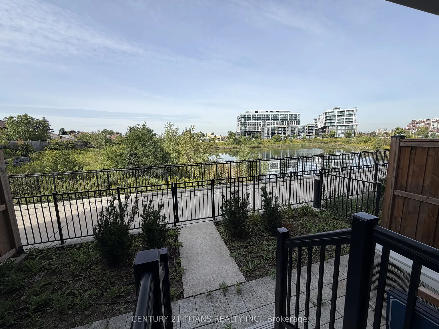 3 bed, $3,000 — Photo 3