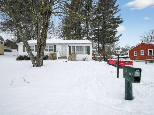 21 Parkhurst Drive, Nashua, NH 03062