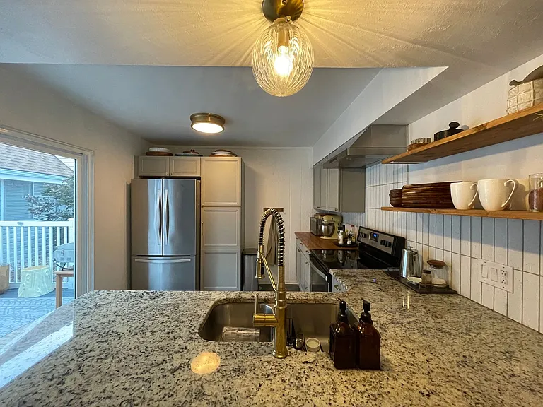 2479 S Xanadu Way #B — Photo 7