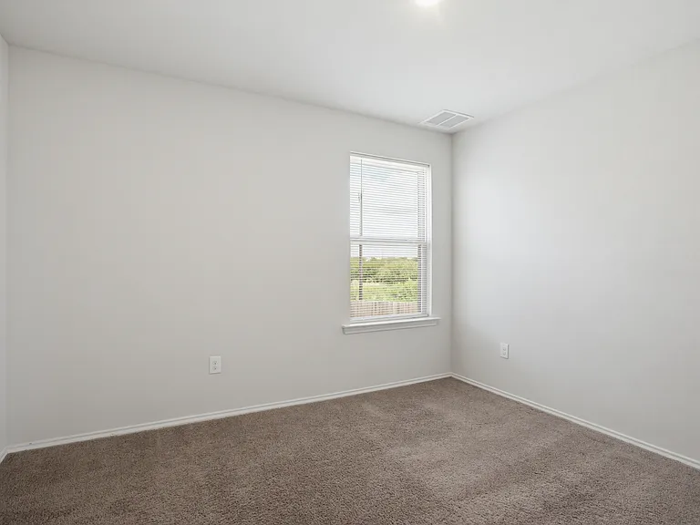 10803 Airmen Dr — Photo 22