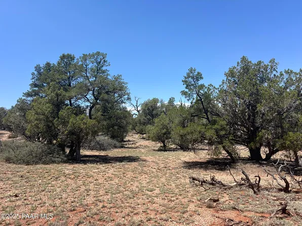 249 W Kings Ranch Rd, Ash Fork, AZ 86320