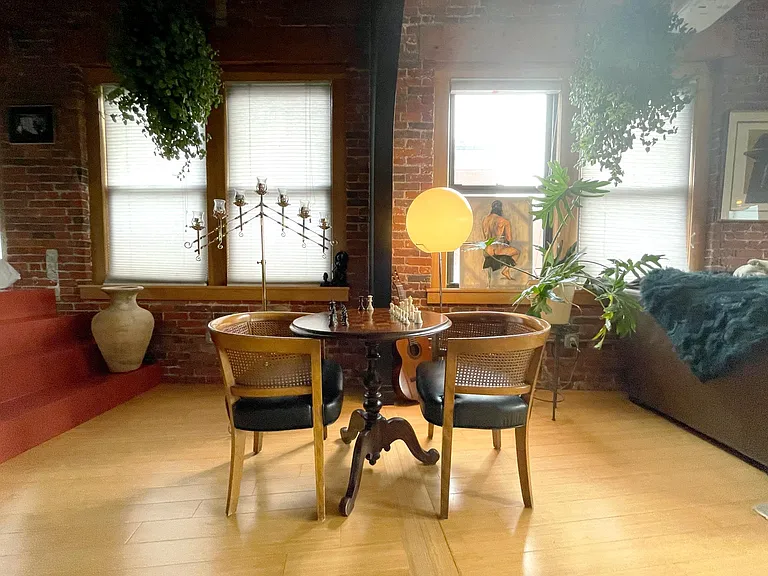 27 Fayette St — Photo 4