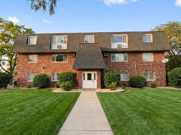 2nd image of 17230 S 71st Ct #2