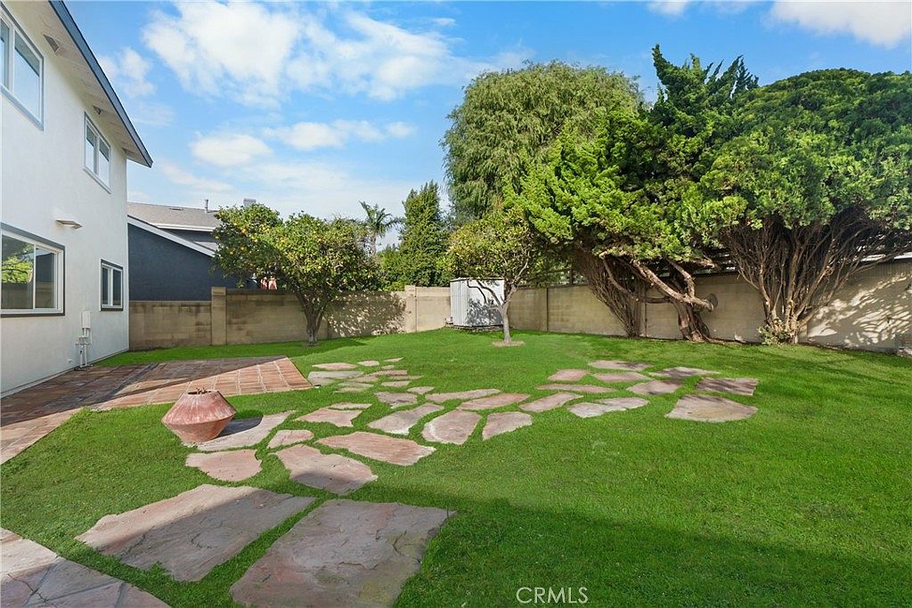 17172 Berlin Ln, Huntington Beach, CA 92649 | Zillow