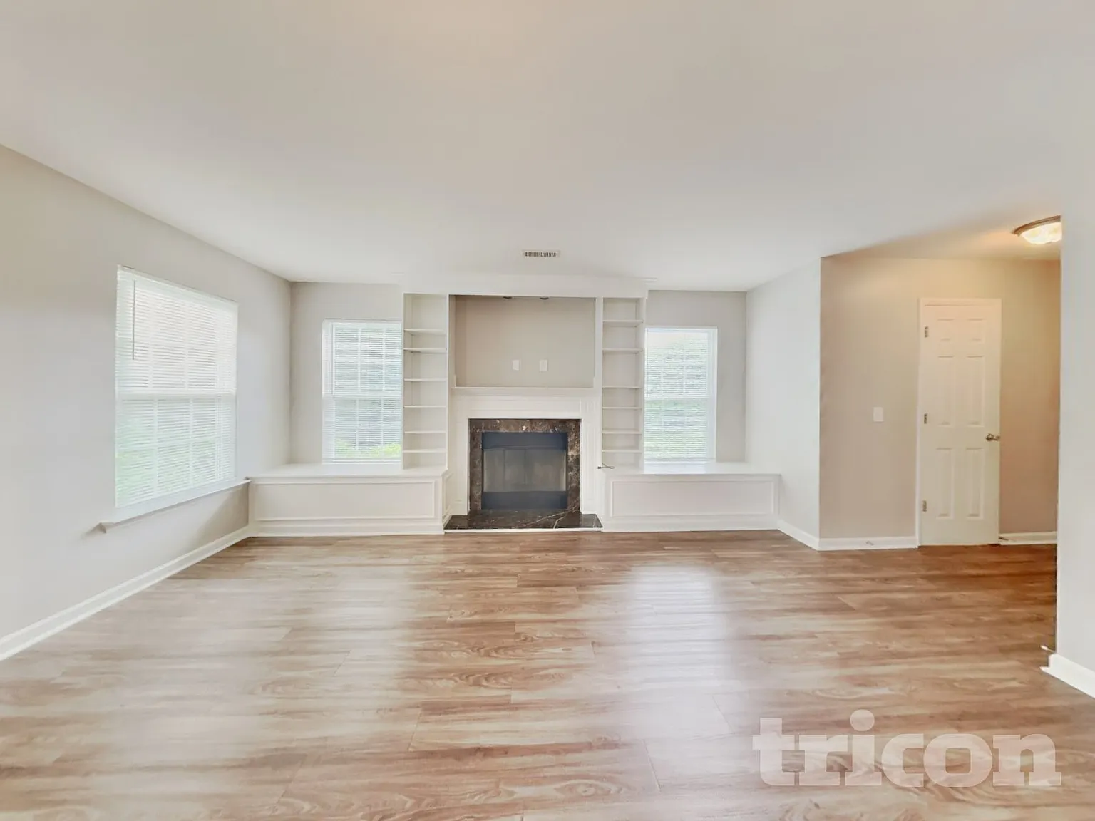 851 Red Oak Tree Drive Fuquay Varina NC — Photo 2