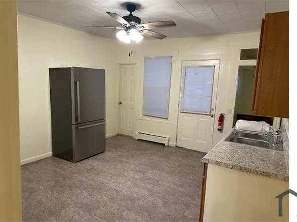 28 Morse Ave #3, Ware, MA 01082