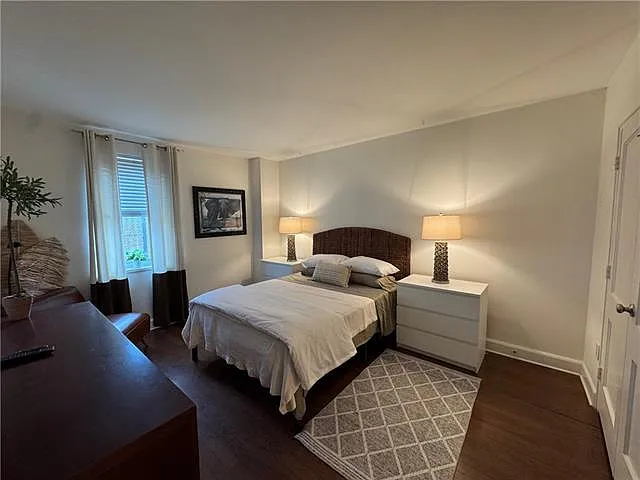 1205 Saint Charles Ave #509 — Photo 7