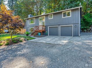 26411 222nd Pl SE, Maple Valley, WA 98038