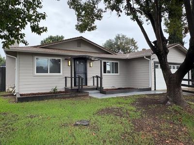 6042 Coad Ln, Riverbank, CA, 95367