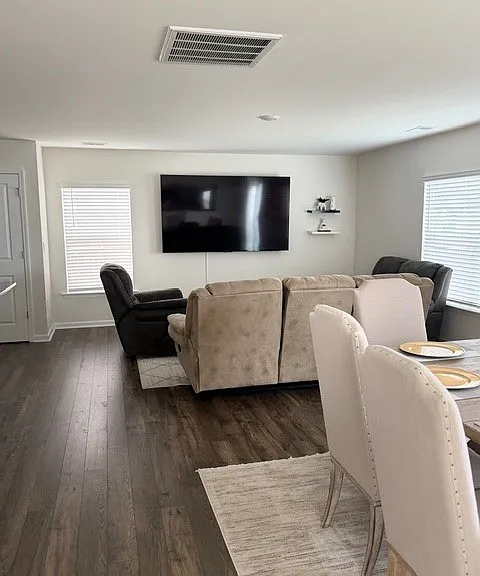 1348 Saddle Ct — Photo 10