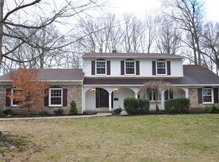 32651 Carriage Ln, Avon Lake, OH 44012