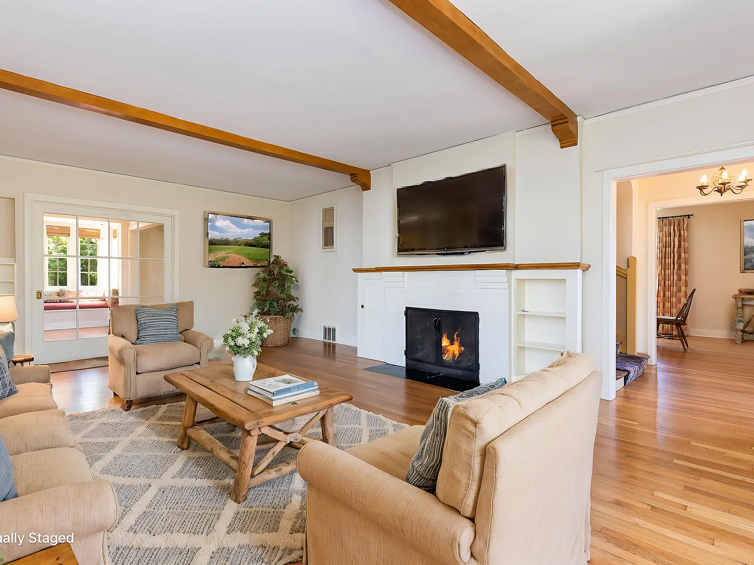 4 bed, 2.5 bath, 2870 sqft, $11,500 — Photo 4