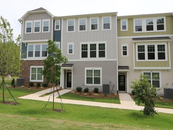 2937 Richardson Rd, Apex, NC 27502