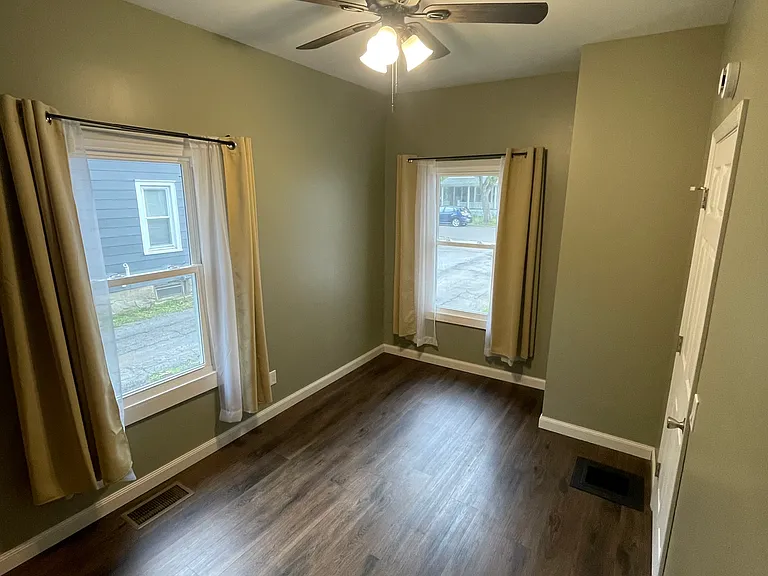 53 Mitchell Ave #1 — Photo 11