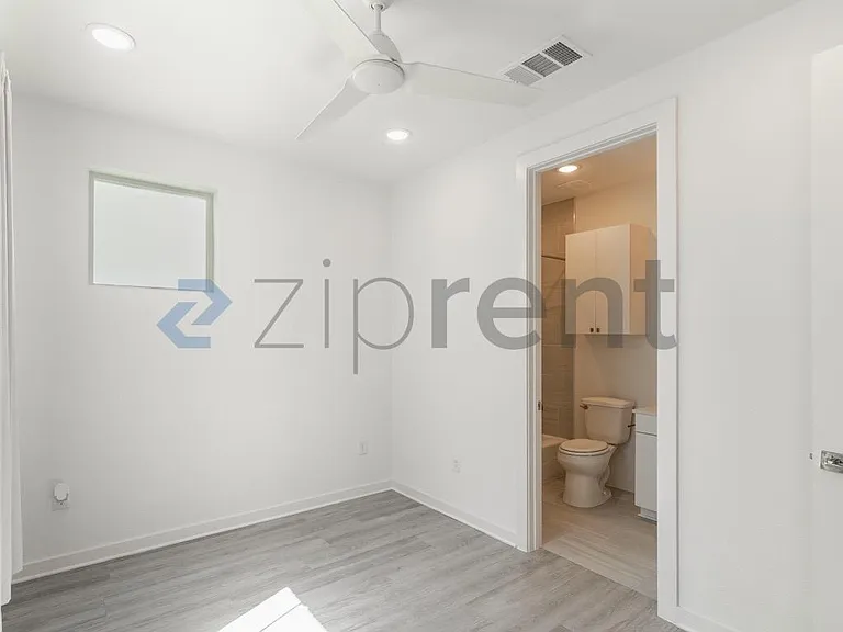 2624 Metcalfe Rd #17 — Photo 16