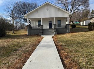 544 W 7th North St, Morristown, TN 37814