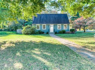 221 Westmeadow Rd, Rocky Hill, CT 06067