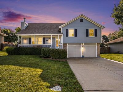 205 SW Cross Creek Dr, Grain Valley, MO, 64029