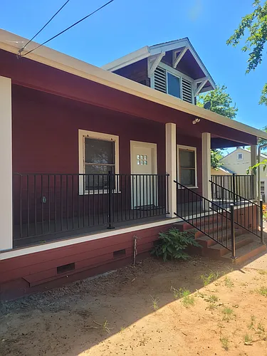 2843 Montgomery St Photo 1
