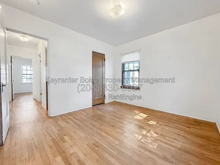 1203 N 8th St — Photo 9