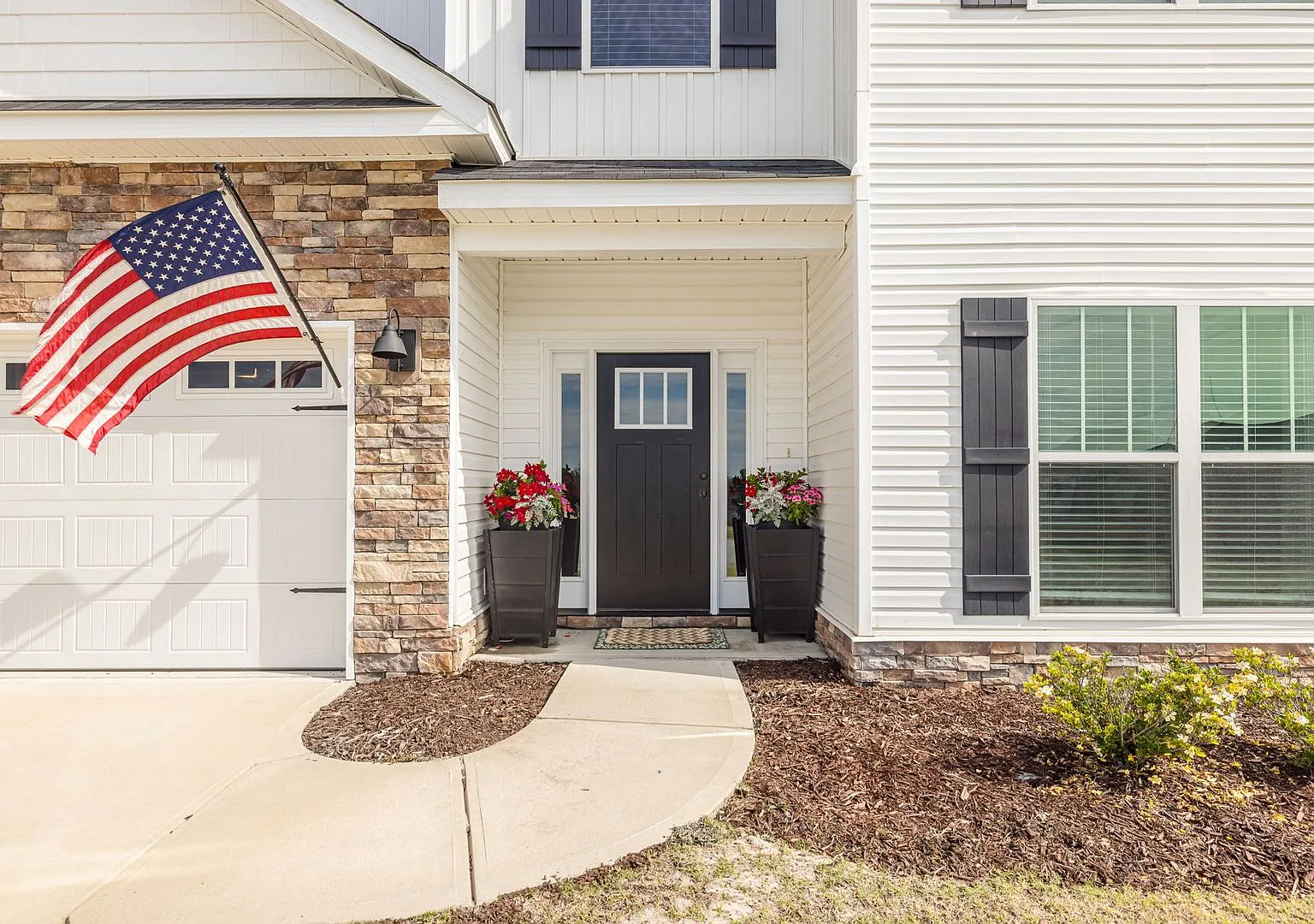 Coming soon! Beautiful rental located in Granite Hill Subdivision — Photo 4