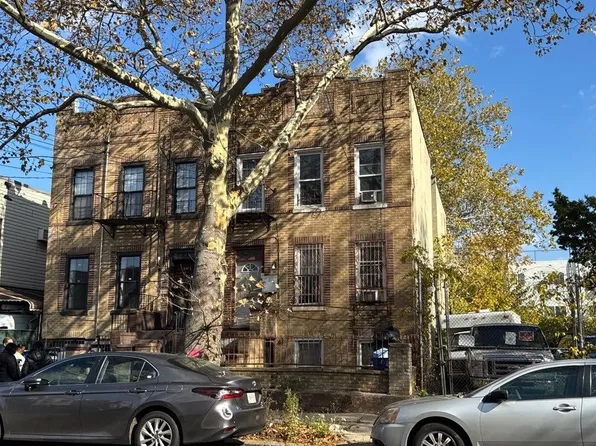 393 Montauk Avenue image 1 of 7