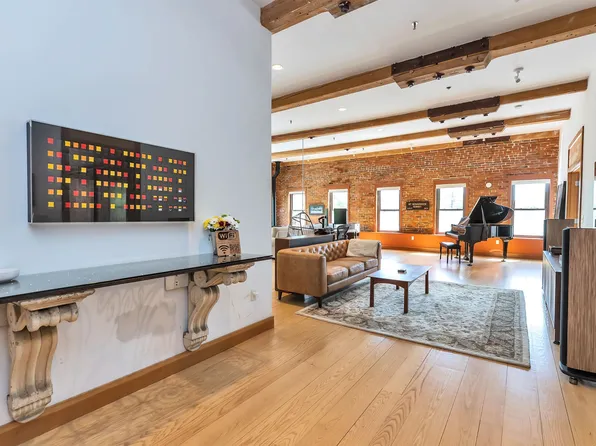 50 Jaffrey Road #F, Peterborough, NH 03458