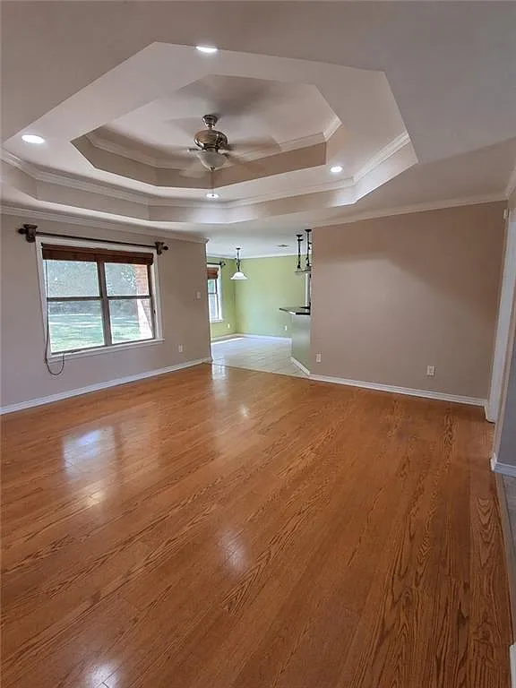 4 bed, 2.0 bath, 1722 sqft, $1,850 — Photo 4