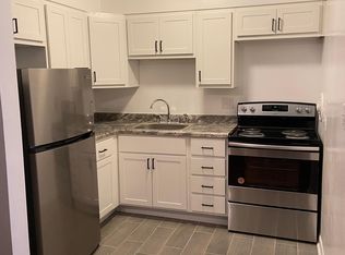 1030 Chicago Ave APT 103, Oak Park, IL 60302