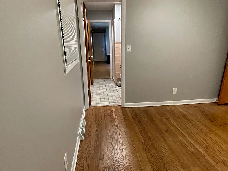 2204 Whitefield Rd — Photo 9