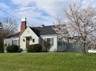 123 Stonewood Rd, Elkin, NC 28621