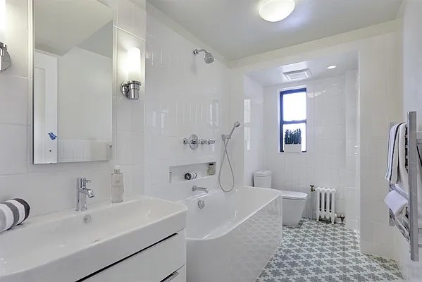 Sold by Corcoran | media 31