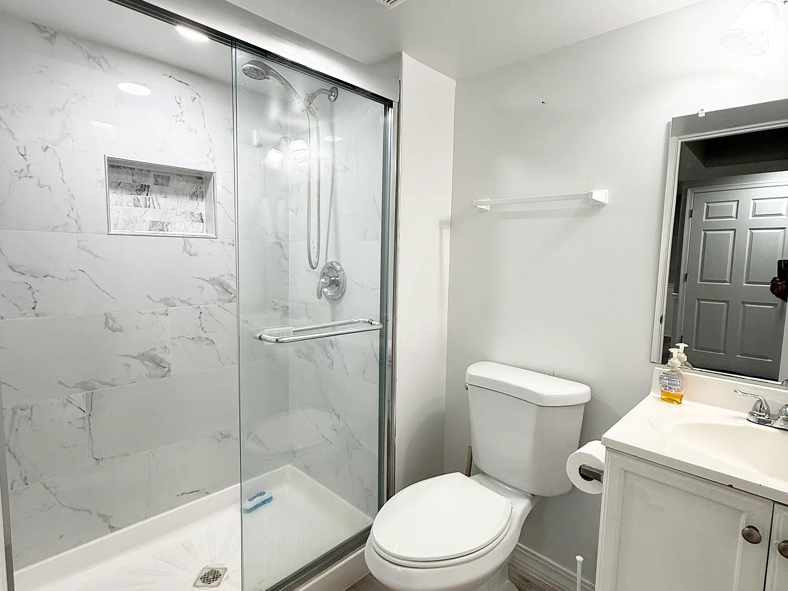 1 bed, $1,250 — Photo 2