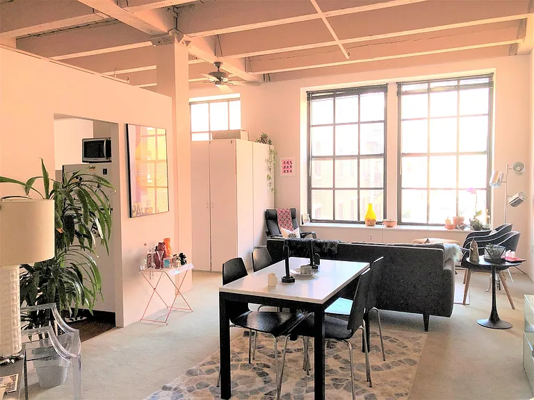10 Thacher St #203 — Photo 1