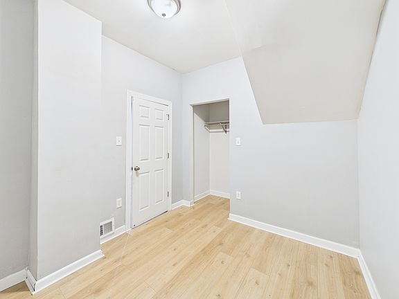 4th image of 6639 S Bishop St #1