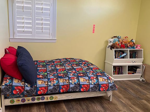 3rd image of 1315 El Moro Dr