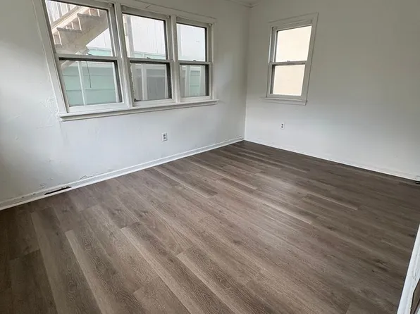 Hoff - 26 - Avon St, 1415 Avon St #1417, La Crosse, WI 54603