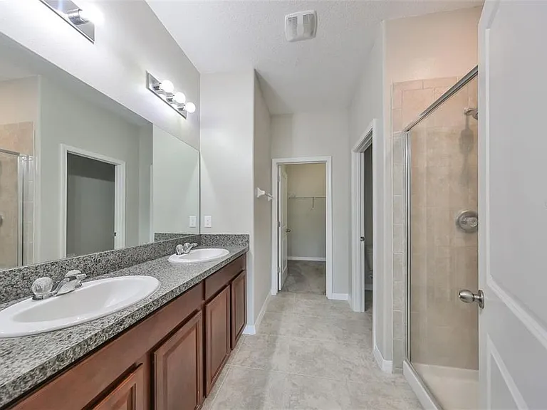 6328 Lantern View Pl — Photo 15