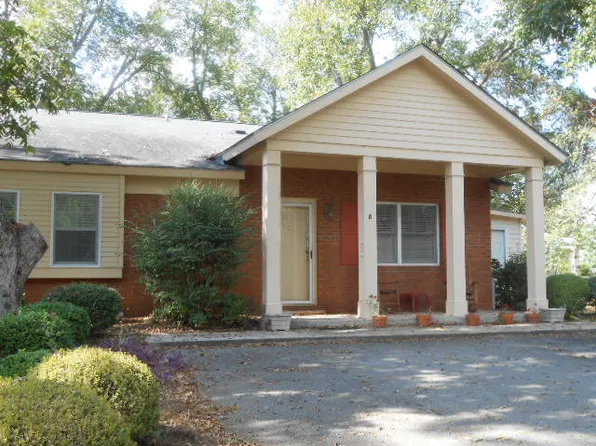 114D Country Club Dr, Americus, GA 31709