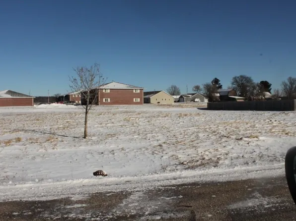 1022 Mill Pond Cir #22, Weyauwega, WI 54983