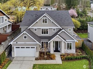 2582 136th Lane SE, Bellevue, WA 98005