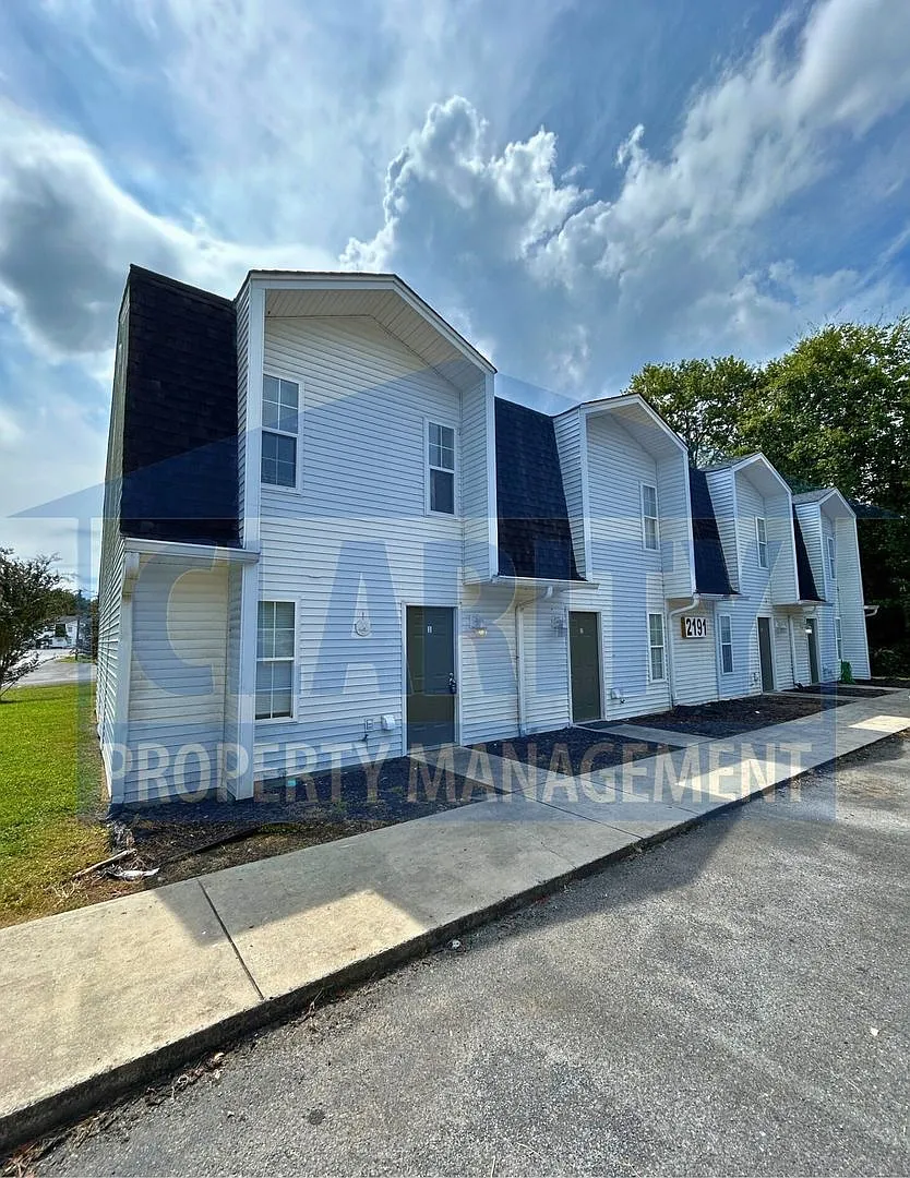 2191 Old Harrison Pike — Photo 1