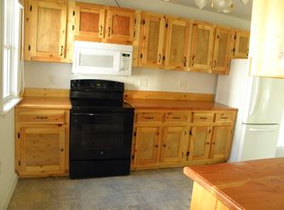 11 Mechanic St, Troy, NY 12180