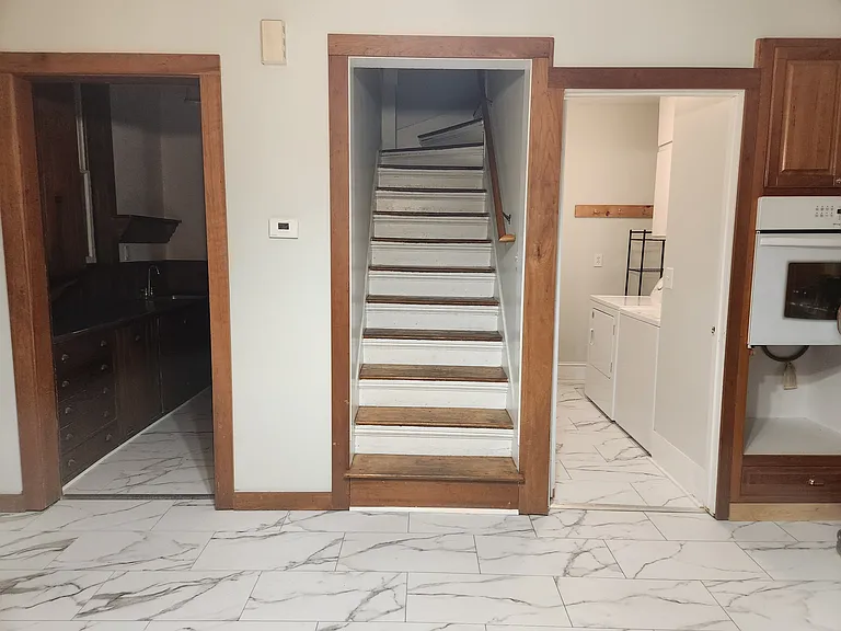 218 S Albany St #2 — Photo 26