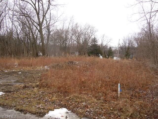1st image of Pleasantview Dr